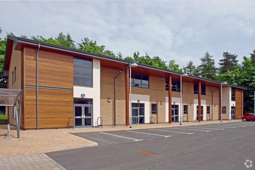 Cherry Hall Rd, Kettering for sale - Building Photo - Image 1 of 8