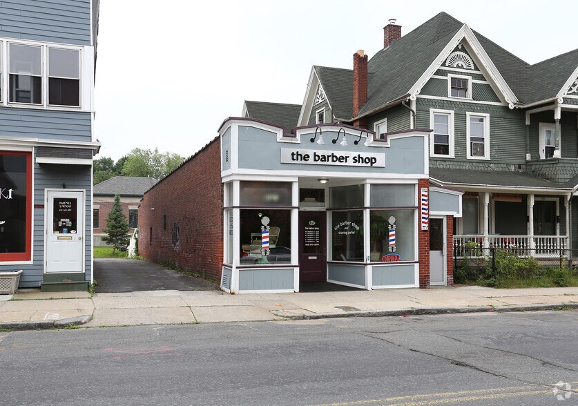 135-137 Main St, Indian Orchard, MA for sale - Primary Photo - Image 1 of 1