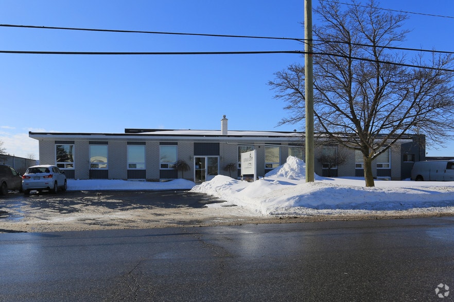 97 Ardelt Ave, Kitchener, ON for sale - Building Photo - Image 2 of 2