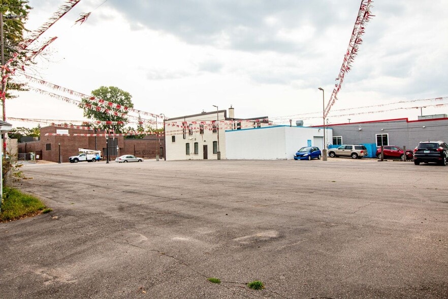 2642 Central NE ave, Minneapolis, MN for sale - Building Photo - Image 3 of 3