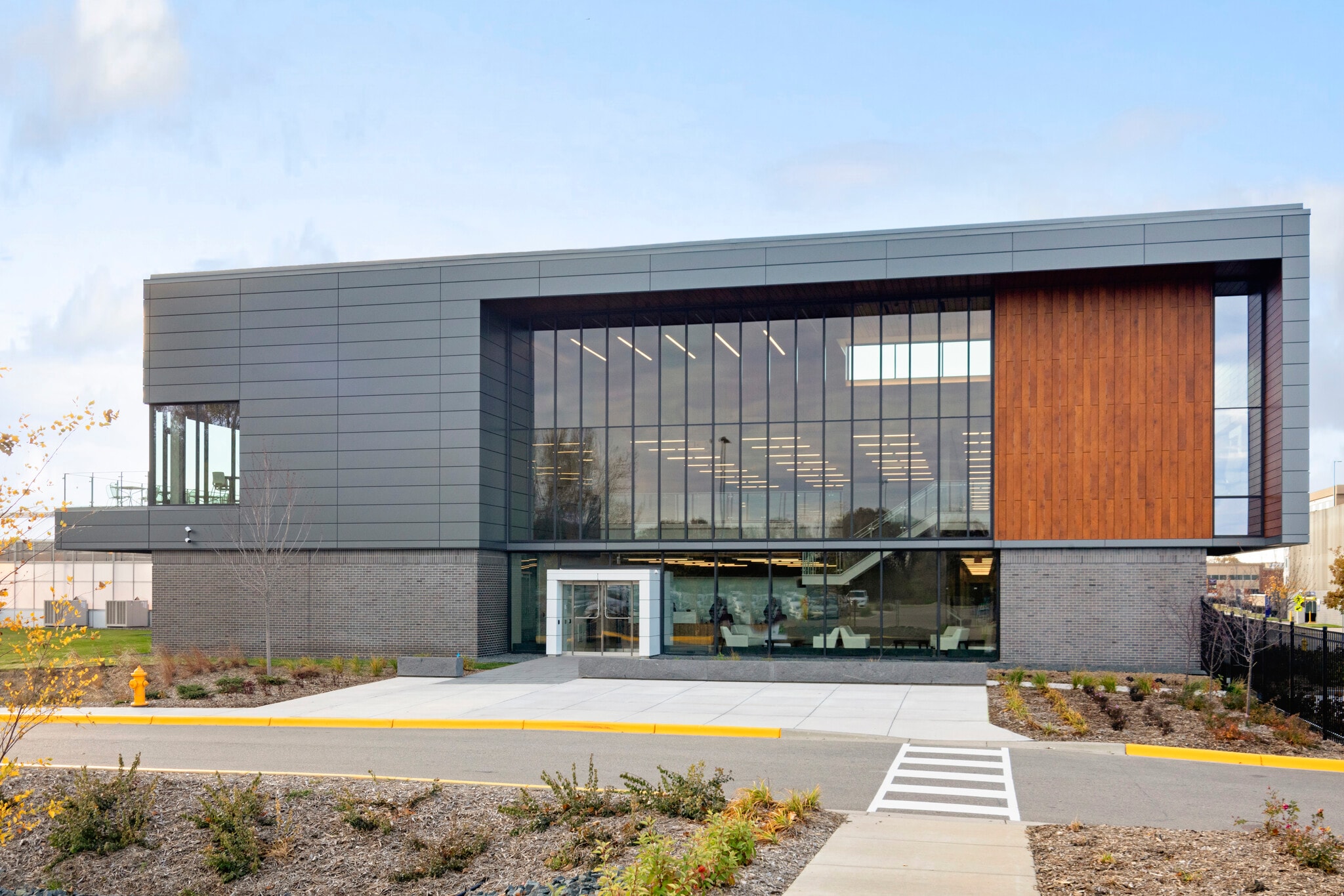 2800 Mount Ridge Rd, Roseville, MN for sale Building Photo- Image 1 of 12