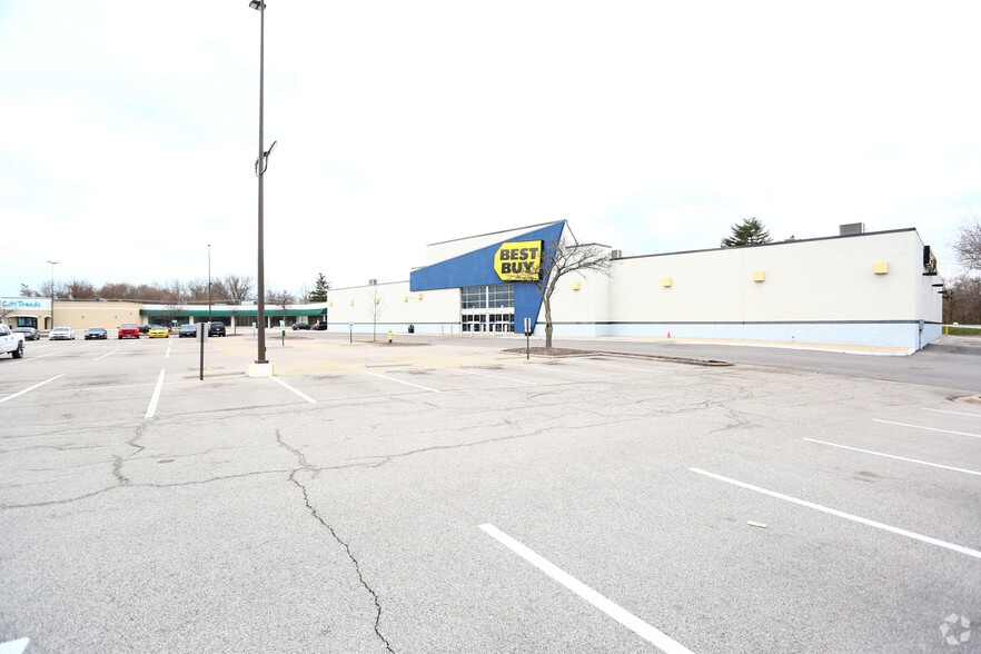 1-125 Plaza Dr, Fairview Heights, IL for lease - Building Photo - Image 2 of 46
