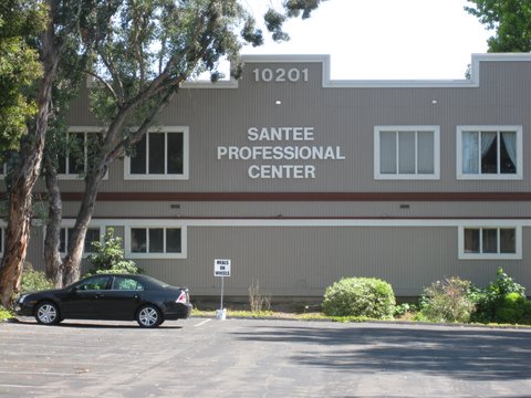 10201 Mission Gorge Rd, Santee, CA for lease - Primary Photo - Image 2 of 4