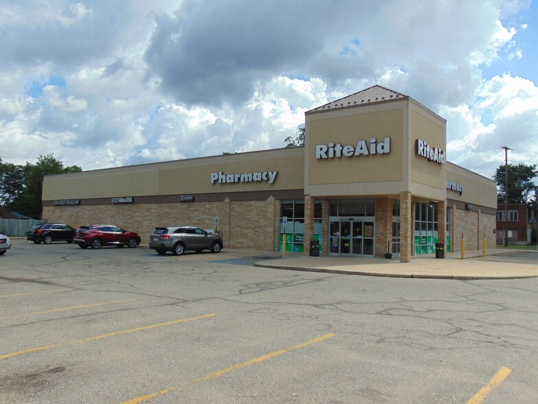 715 S Main St, Eaton Rapids, MI for sale - Building Photo - Image 1 of 1