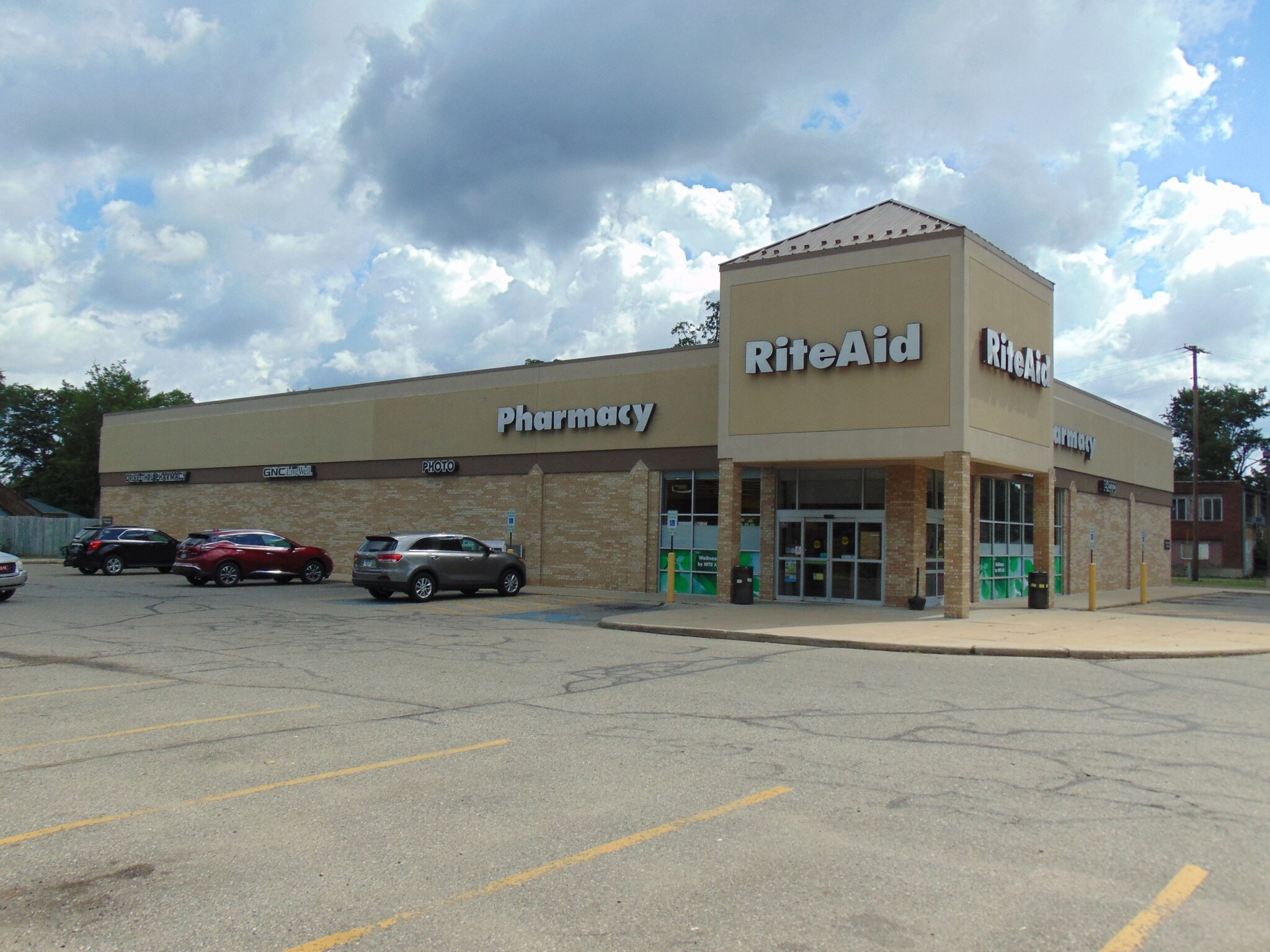 715 S Main St, Eaton Rapids, MI for sale Building Photo- Image 1 of 1