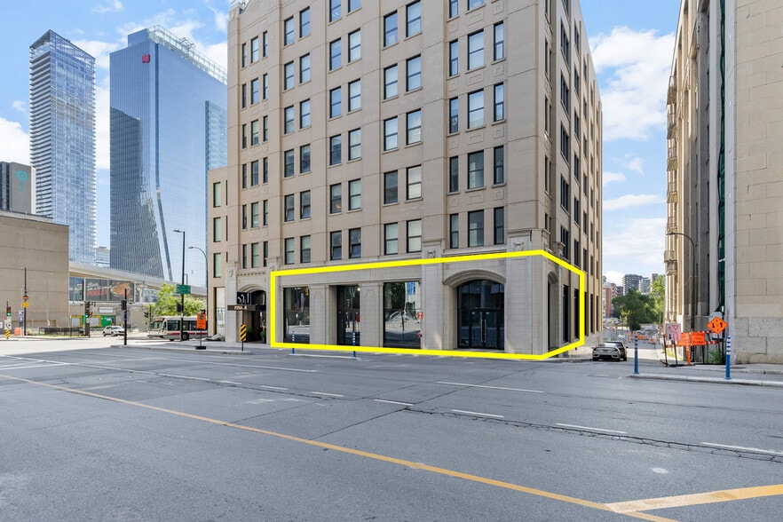 950 Rue Saint-Antoine O, Montréal, QC for lease - Building Photo - Image 3 of 11
