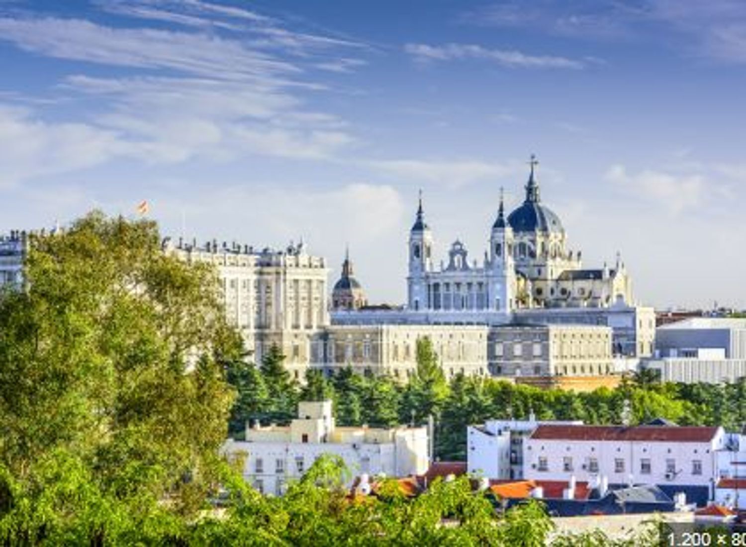 Retail in Madrid for sale Building Photo- Image 1 of 17