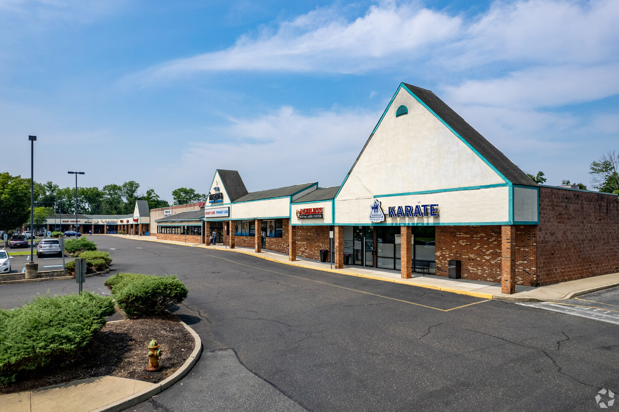 660 Woodbury Glassboro Rd, Sewell, NJ for lease Building Photo- Image 1 of 34