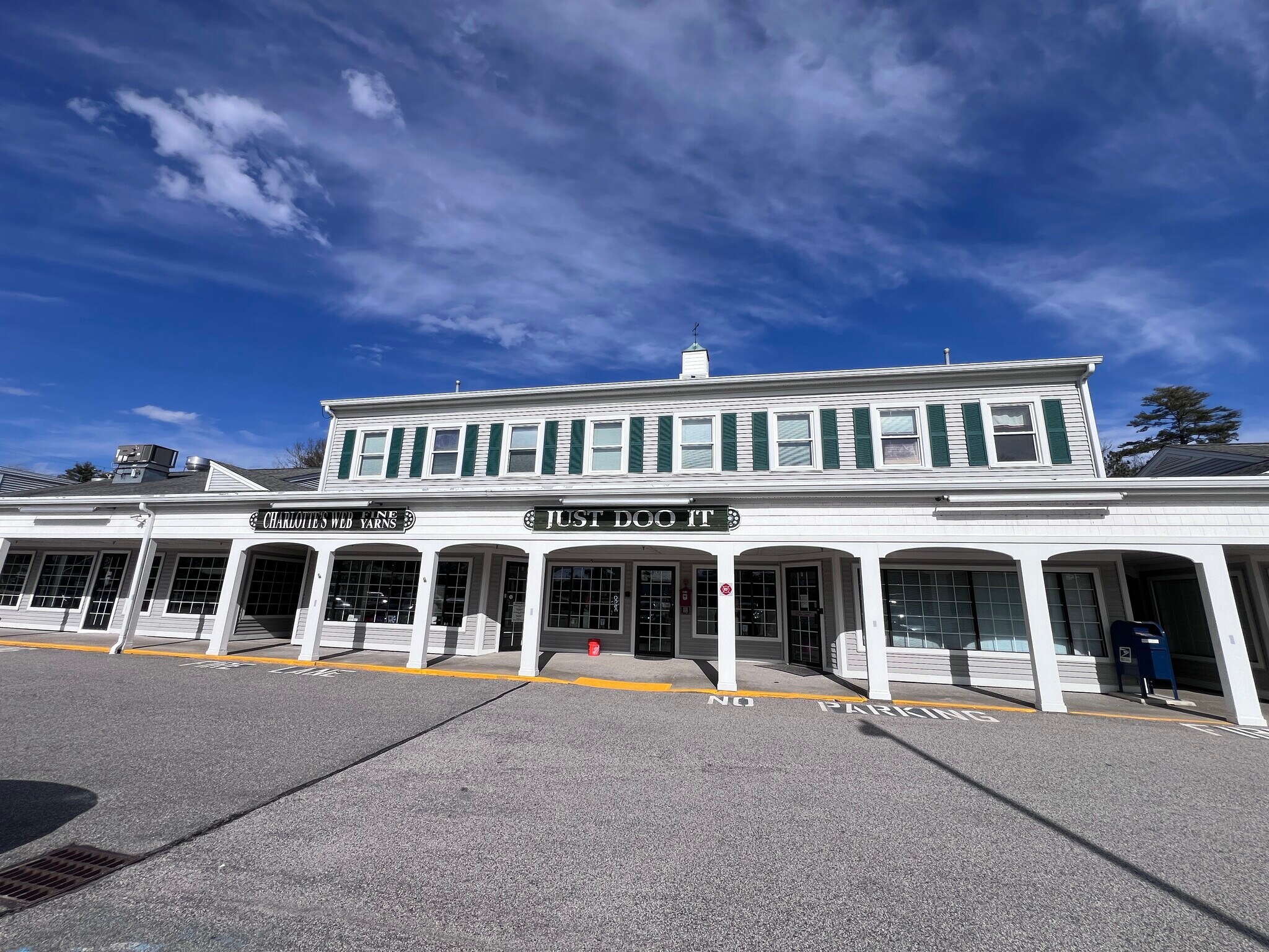 137 Epping Rd, Exeter, NH for lease Building Photo- Image 1 of 5