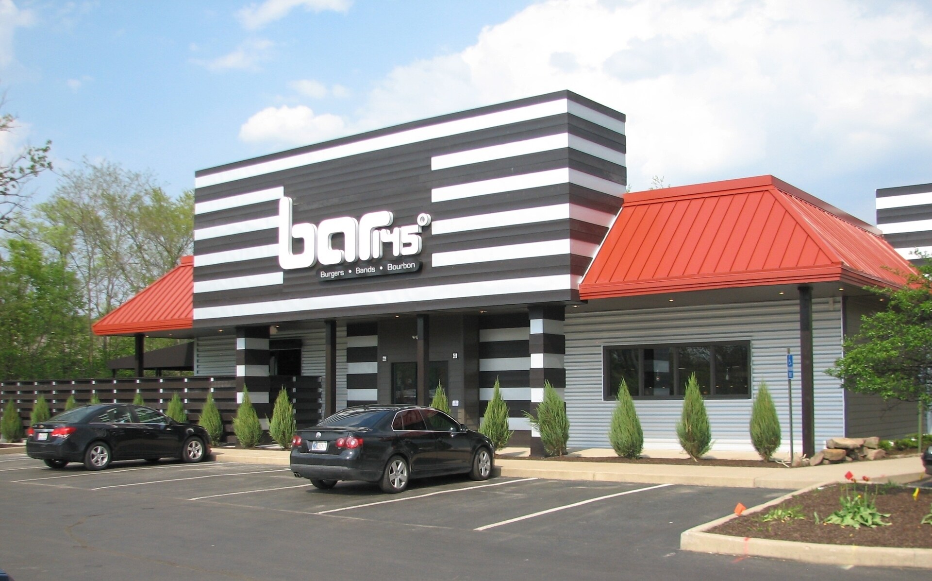 4910 N Clinton St, Fort Wayne, IN for sale Primary Photo- Image 1 of 1