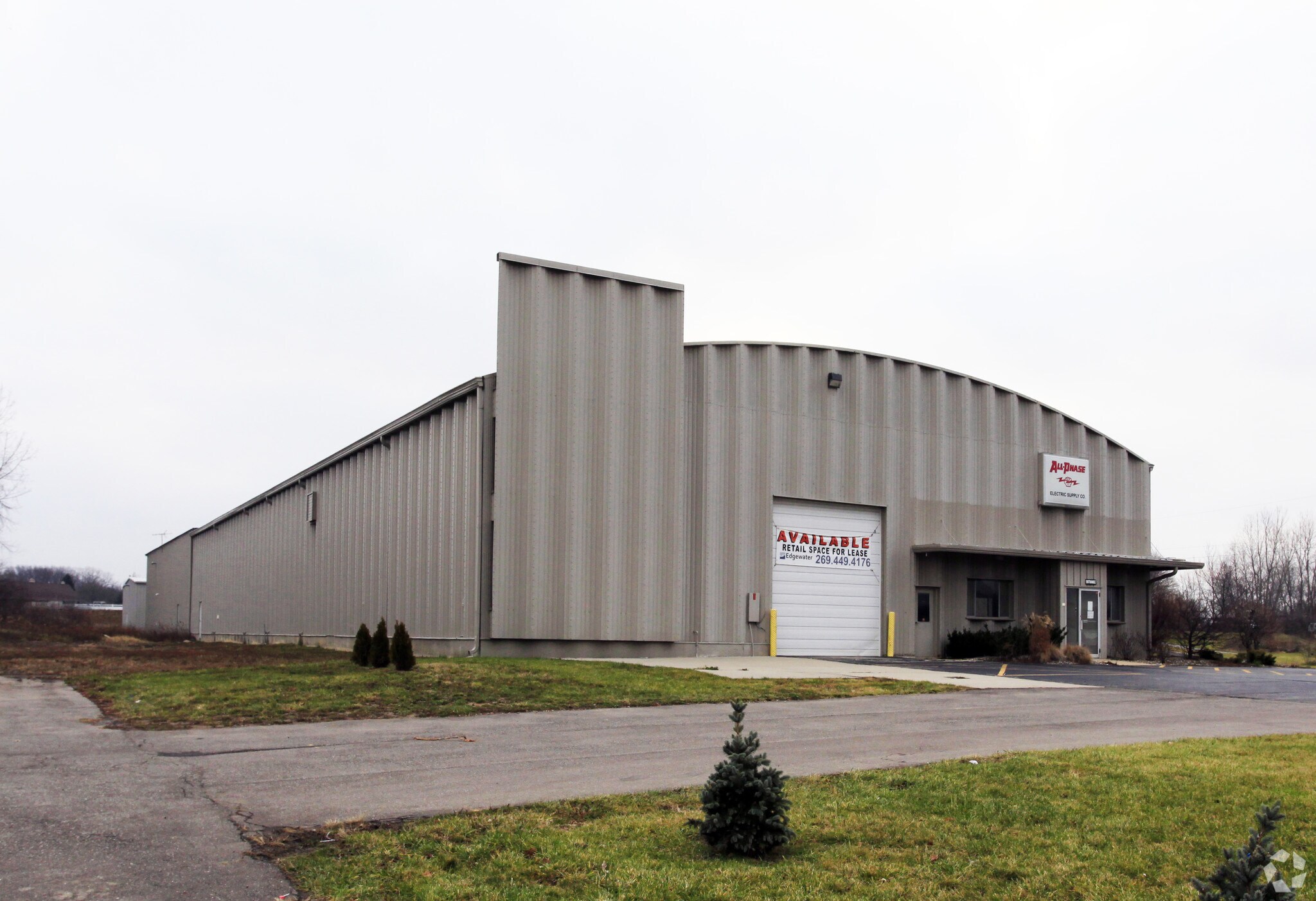 3905 M-139, Saint Joseph, MI for sale Primary Photo- Image 1 of 1