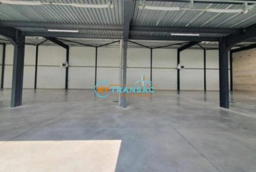 Flex in Bondoufle for sale - Interior Photo - Image 3 of 6