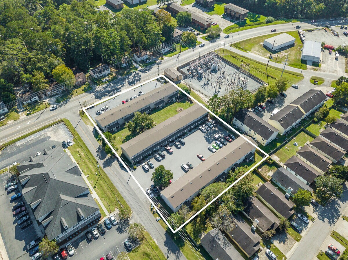 1200 Melody, Valdosta, GA 31601