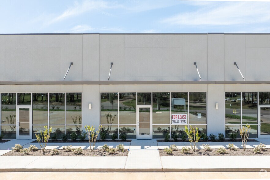 75 Executive Retail - TBD, Conroe, TX for lease - Building Photo - Image 2 of 10