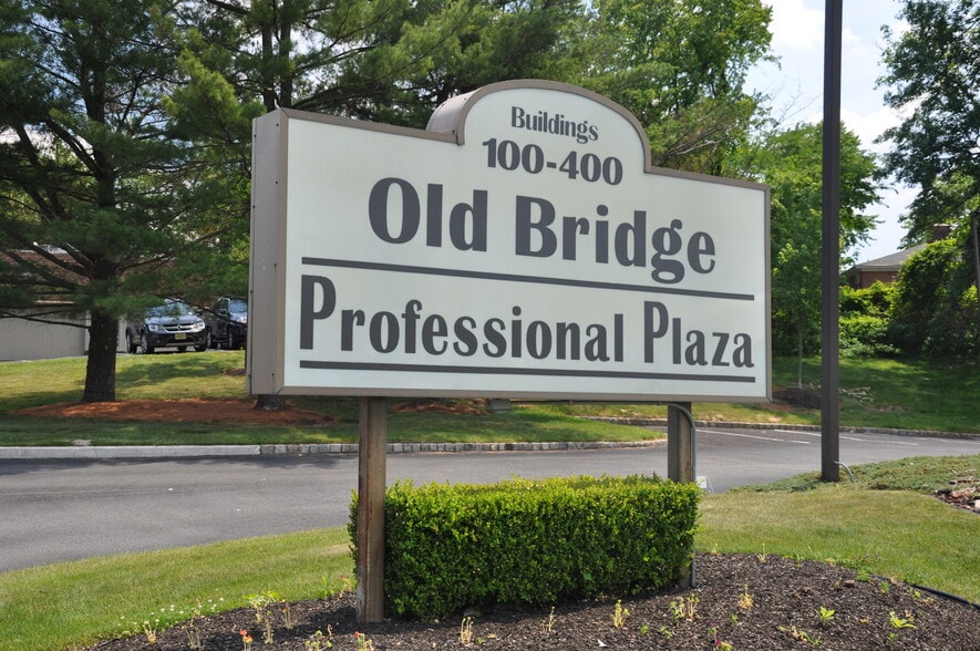 200 Perrine Rd, Old Bridge, NJ for lease - Building Photo - Image 2 of 6