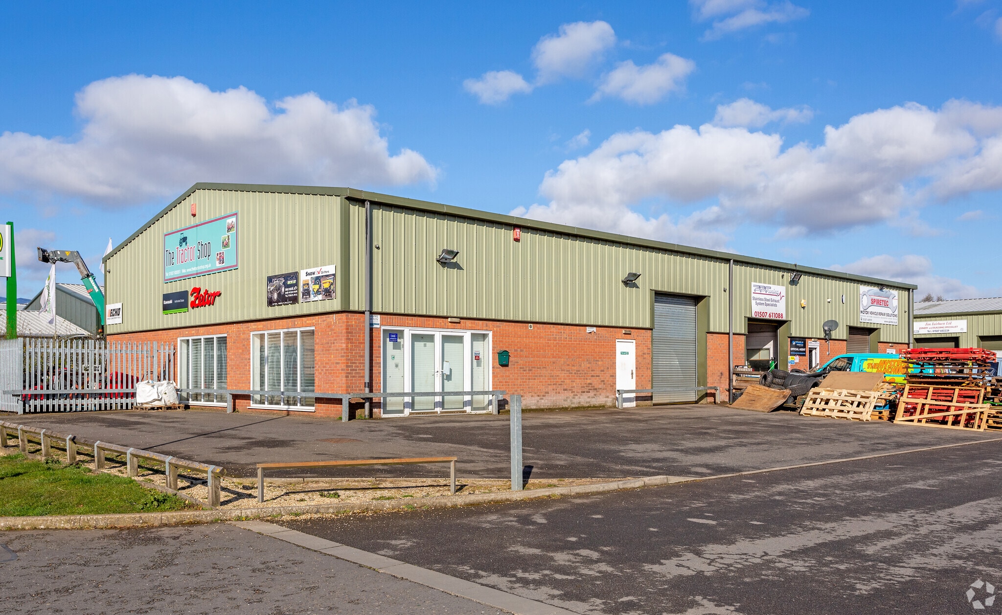 Bolingbroke Rd, Louth for sale Building Photo- Image 1 of 1