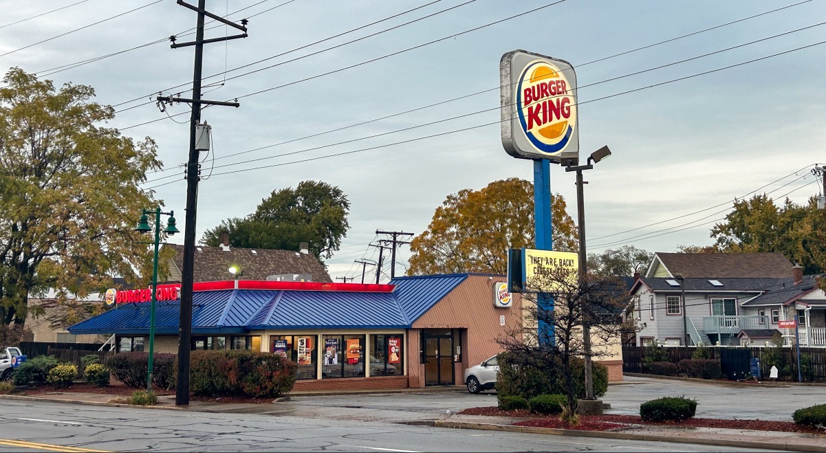 1817 Indianapolis Blvd, Whiting, IN for lease Building Photo- Image 1 of 3