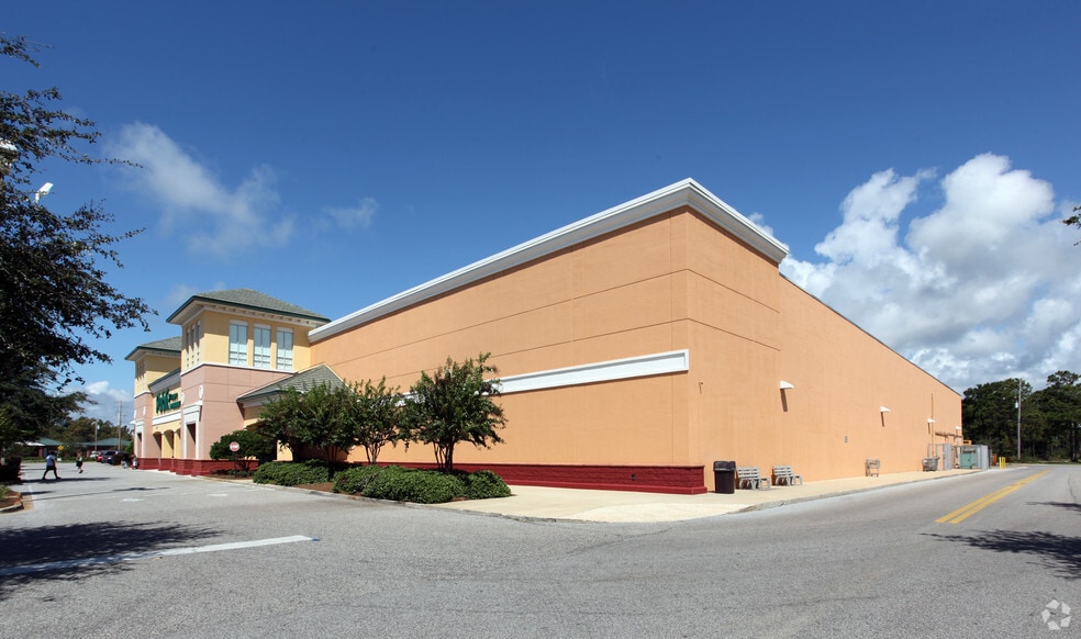 8244 Navarre Pky, Navarre, FL for lease - Primary Photo - Image 1 of 7