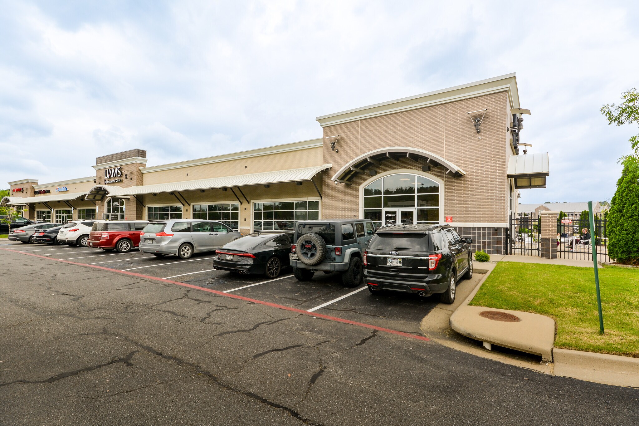 10815 Colonel Glenn Rd, Little Rock, AR 72204 - The Shoppes at Colonel - 6300 Colonel Glenn Little Rock Ar 72204