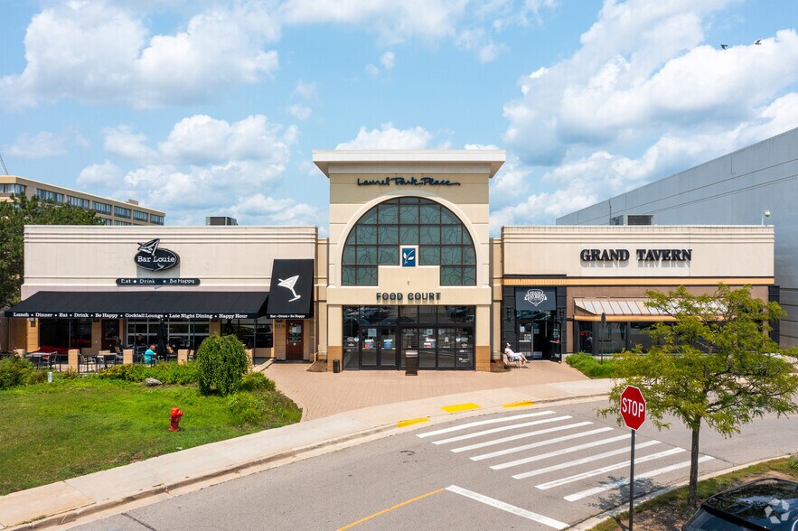 37700 6 Mile Rd, Livonia, MI for lease - Building Photo - Image 1 of 12