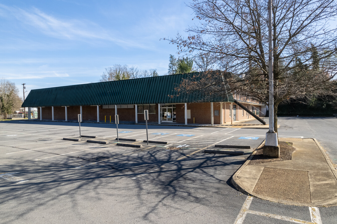 505 Amherst St, Winchester, VA 22601 - Retail for Sale | LoopNet