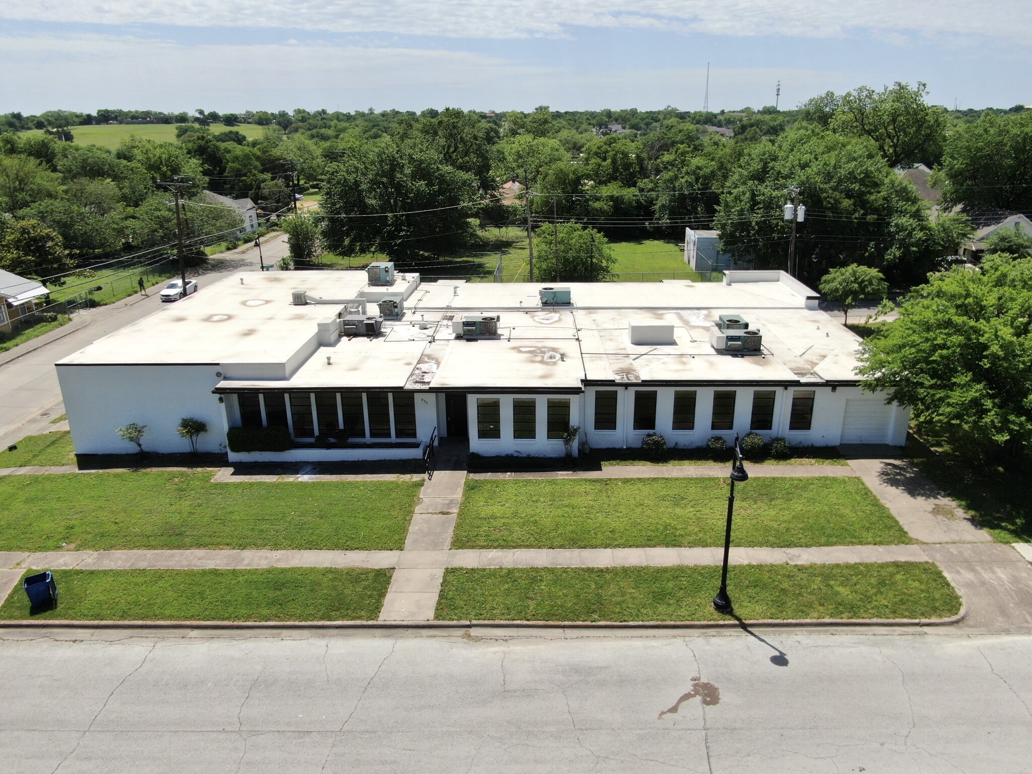 970 E Humbolt St, Fort Worth, TX for sale Primary Photo- Image 1 of 46