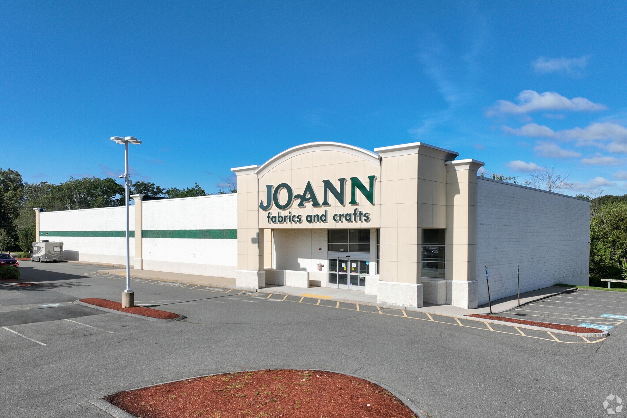 1073 Broadway, Saugus, MA for sale Primary Photo- Image 1 of 1