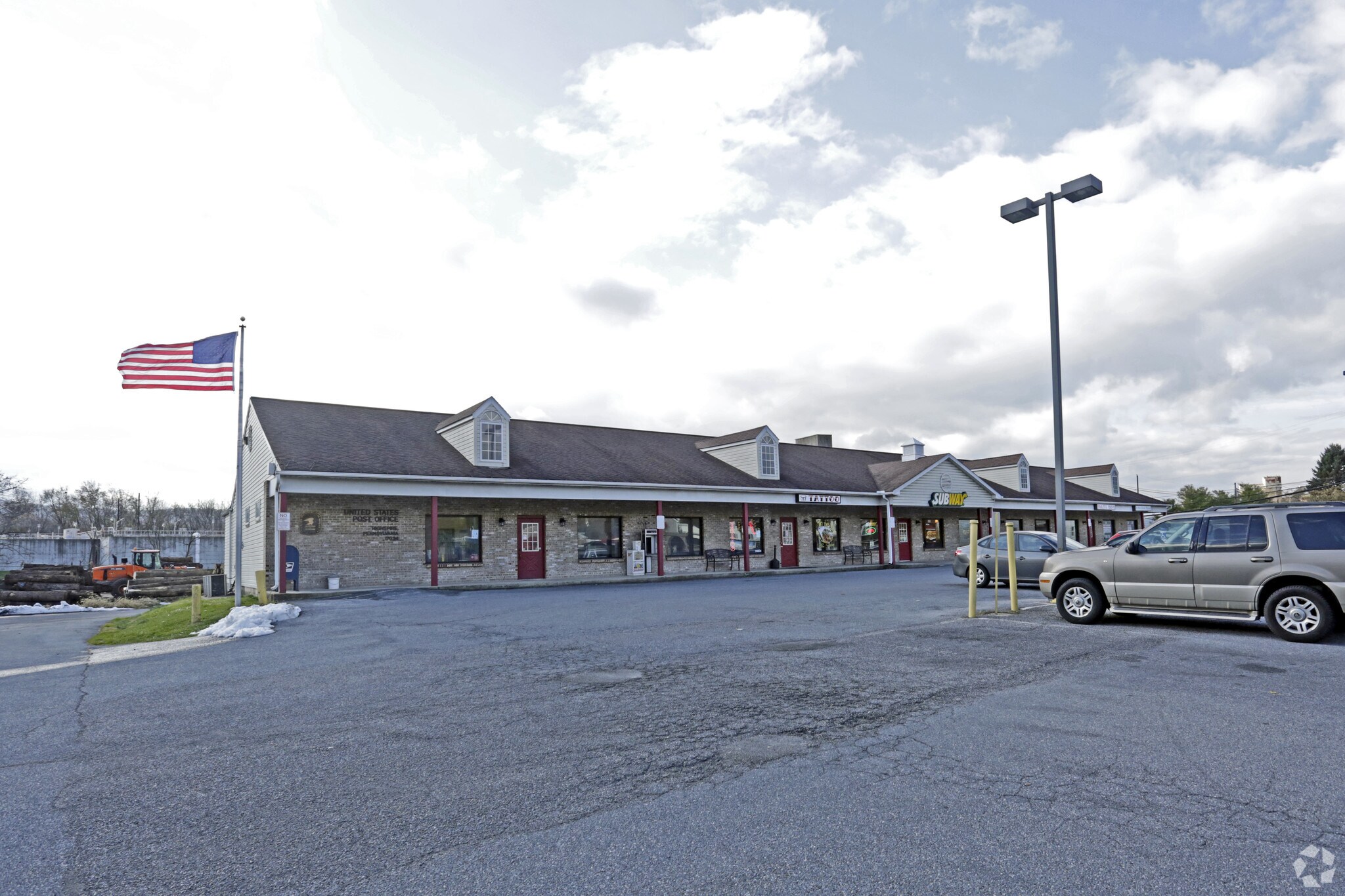 301-315 2nd St, Highspire, PA for sale Primary Photo- Image 1 of 1