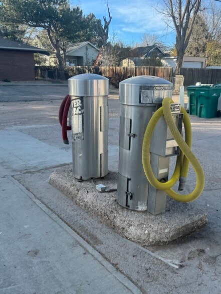 210 Oak Ave, Eaton, CO for sale - Building Photo - Image 3 of 7