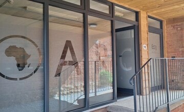 The Courtyard, Woodbury for lease Building Photo- Image 2 of 7