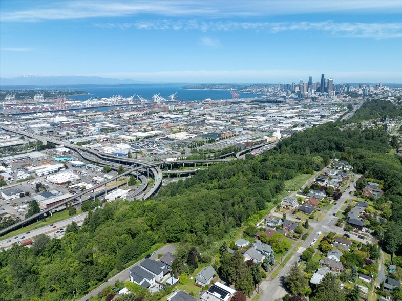 12th Ave S, Seattle, WA for sale - Building Photo - Image 3 of 15