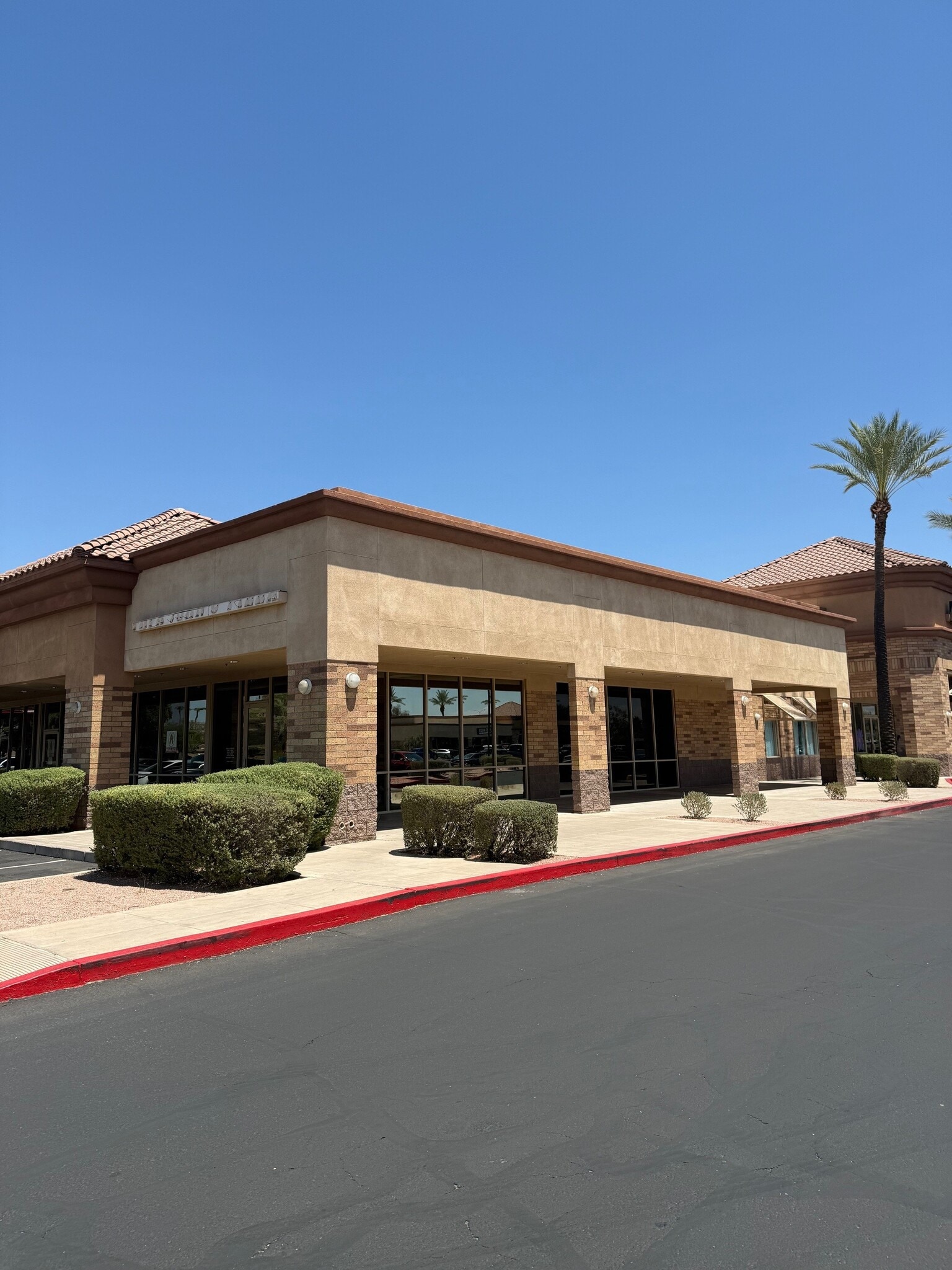 W Ray Rd, Chandler, AZ for lease Building Photo- Image 1 of 2