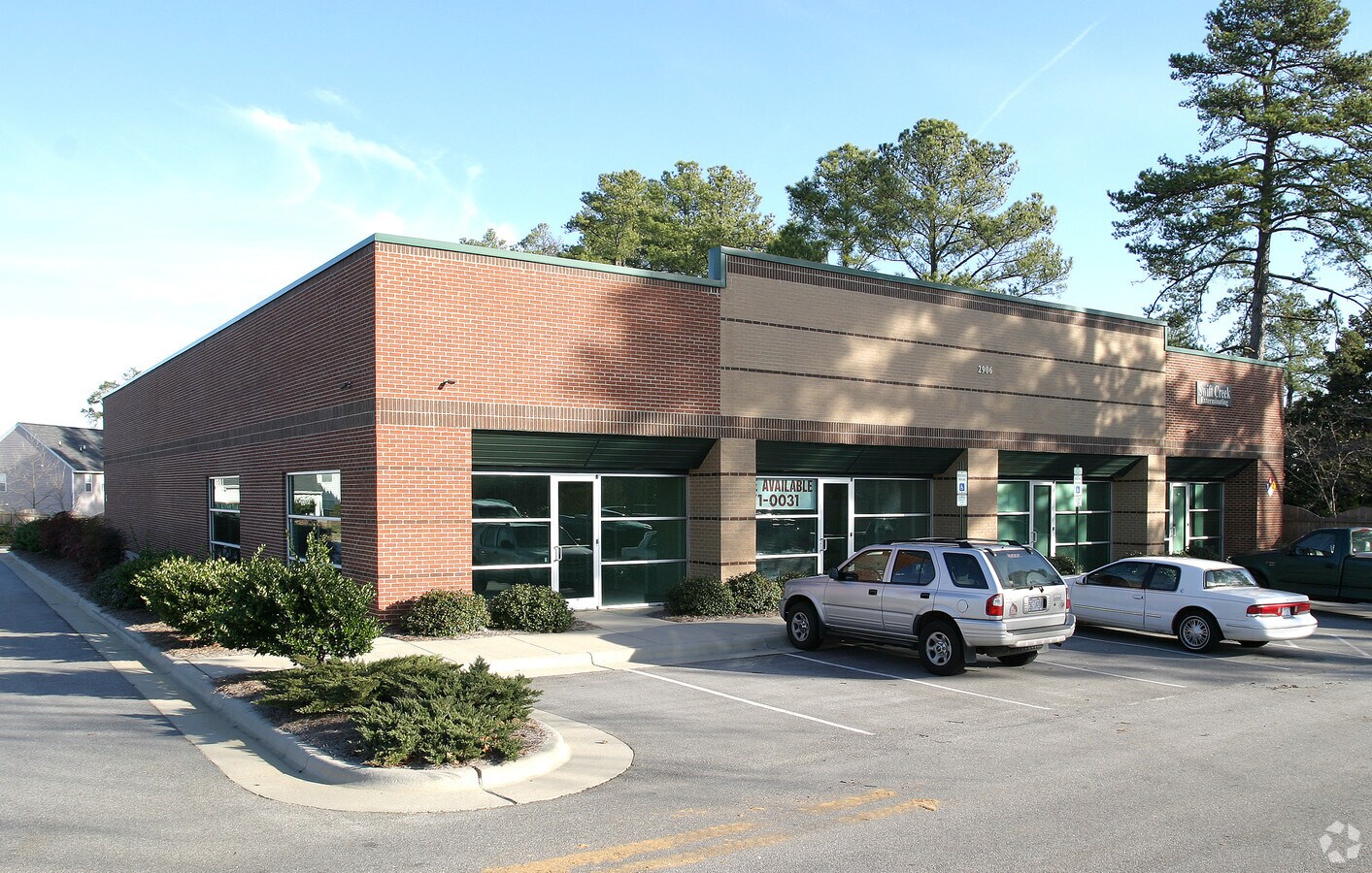 2906 Tryon Rd, Raleigh, NC 27603