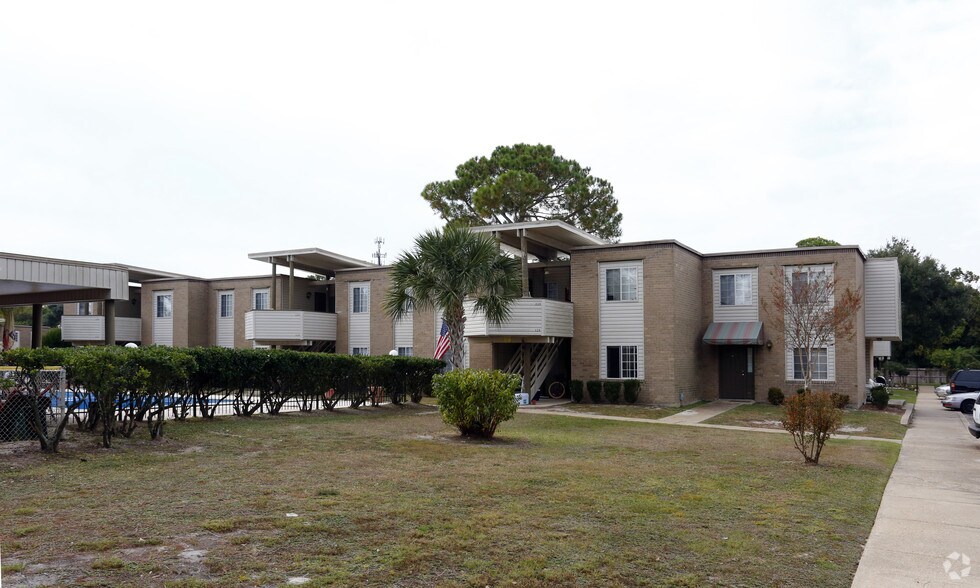 245 McDonnell, Biloxi, MS for sale - Primary Photo - Image 1 of 1