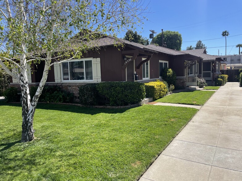 14330 Albers St, Sherman Oaks, CA for sale - Building Photo - Image 2 of 17