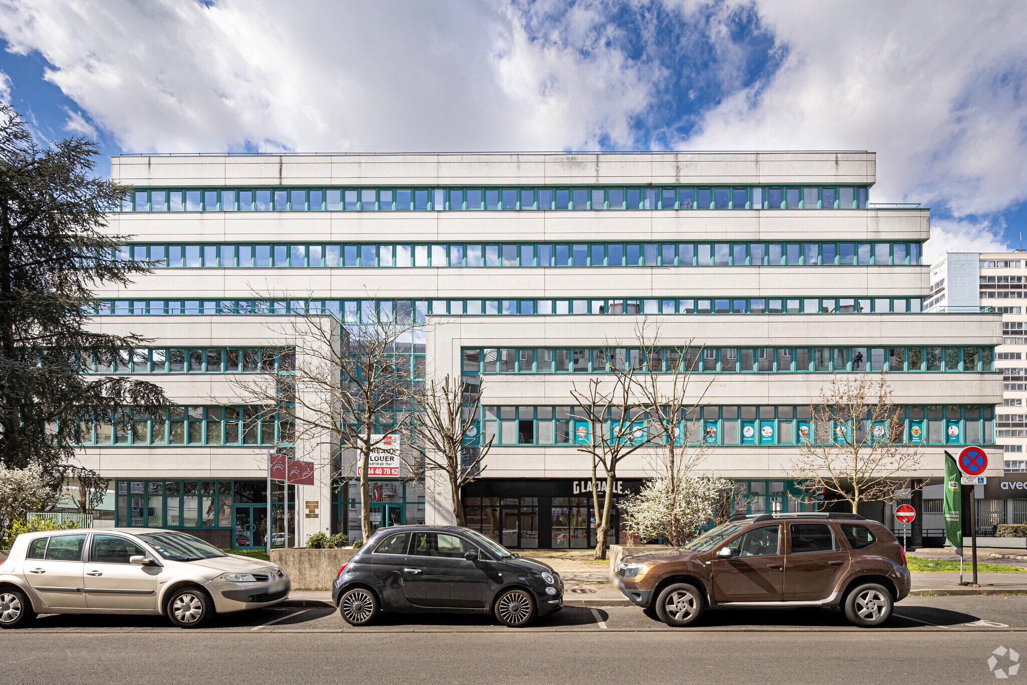 Office in Massy for lease Primary Photo- Image 1 of 4