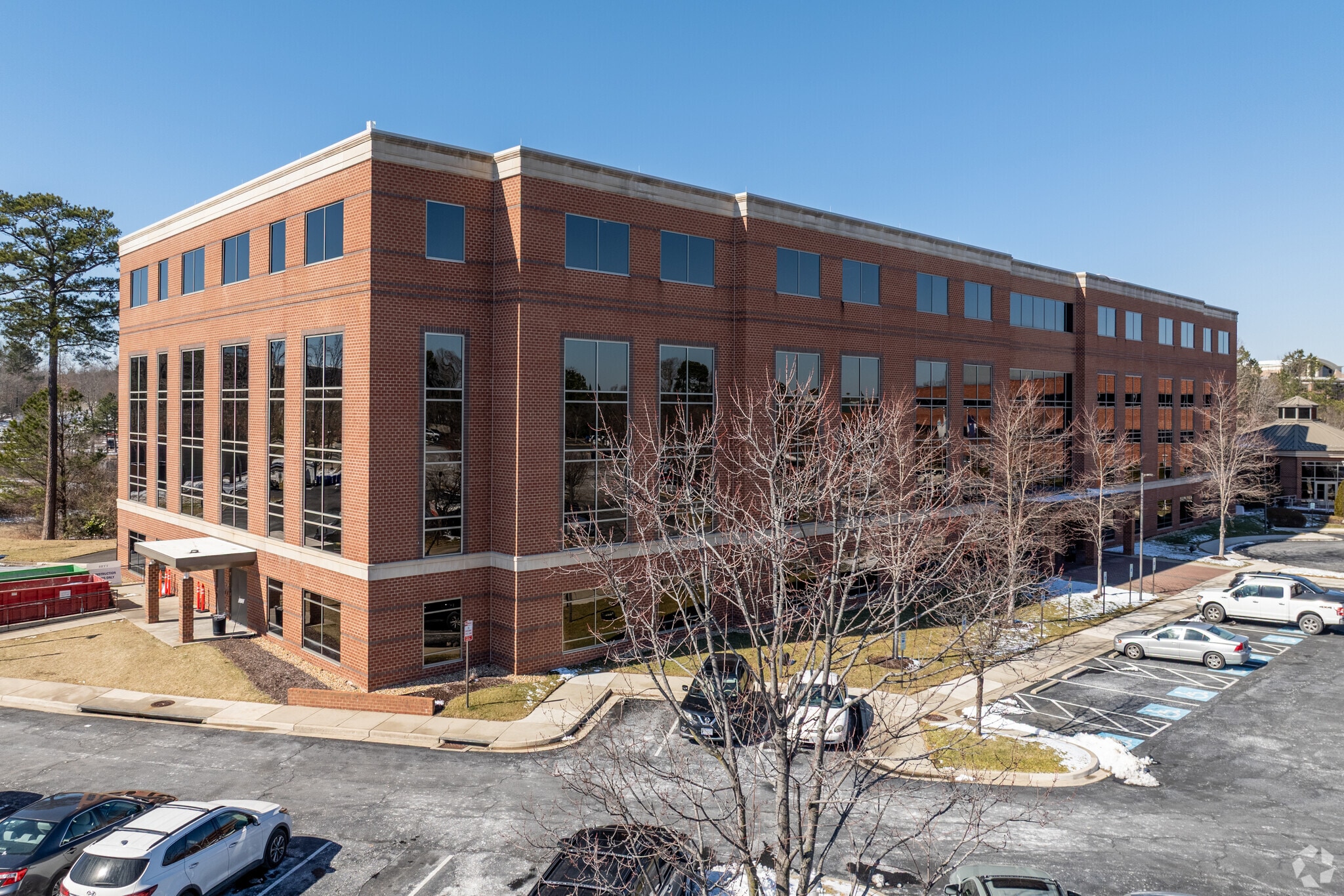 4840 Cox Rd, Glen Allen, VA for lease Primary Photo- Image 1 of 5