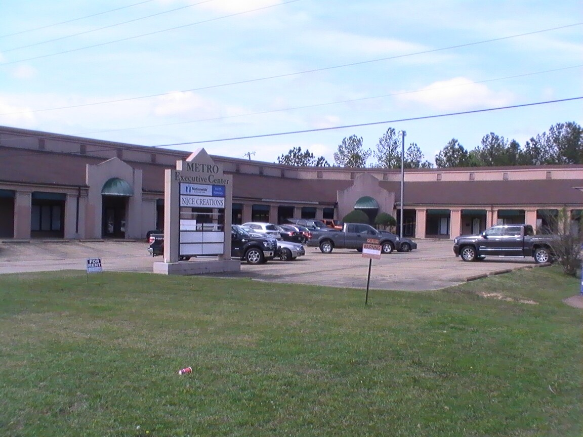 5643 Highway 18 W, Jackson, MS for sale Building Photo- Image 1 of 1