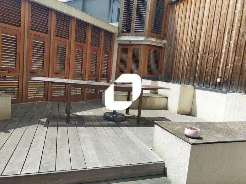 Office in Bordeaux for sale - Building Photo - Image 2 of 14