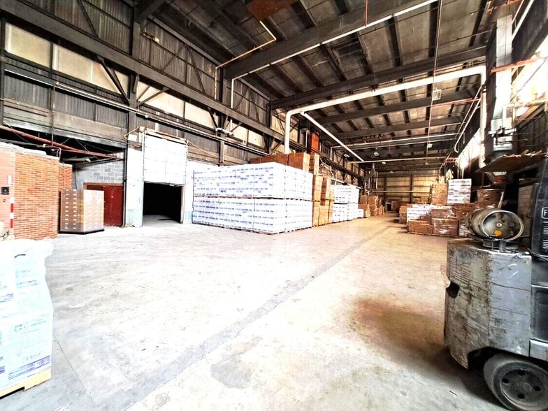 121 Lincoln Ave, Rochester, NY for lease - Interior Photo - Image 3 of 21