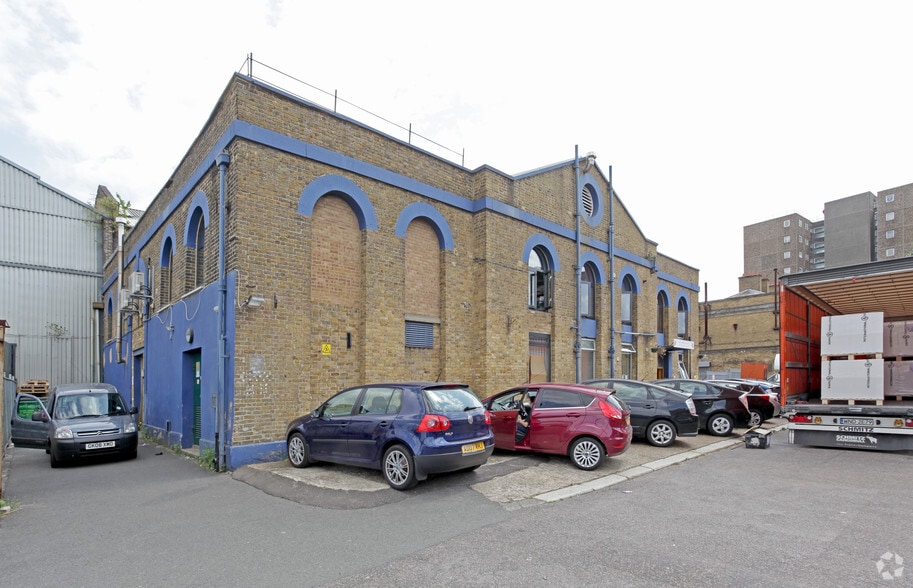 2 Woolwich Church St, London for sale - Primary Photo - Image 1 of 1