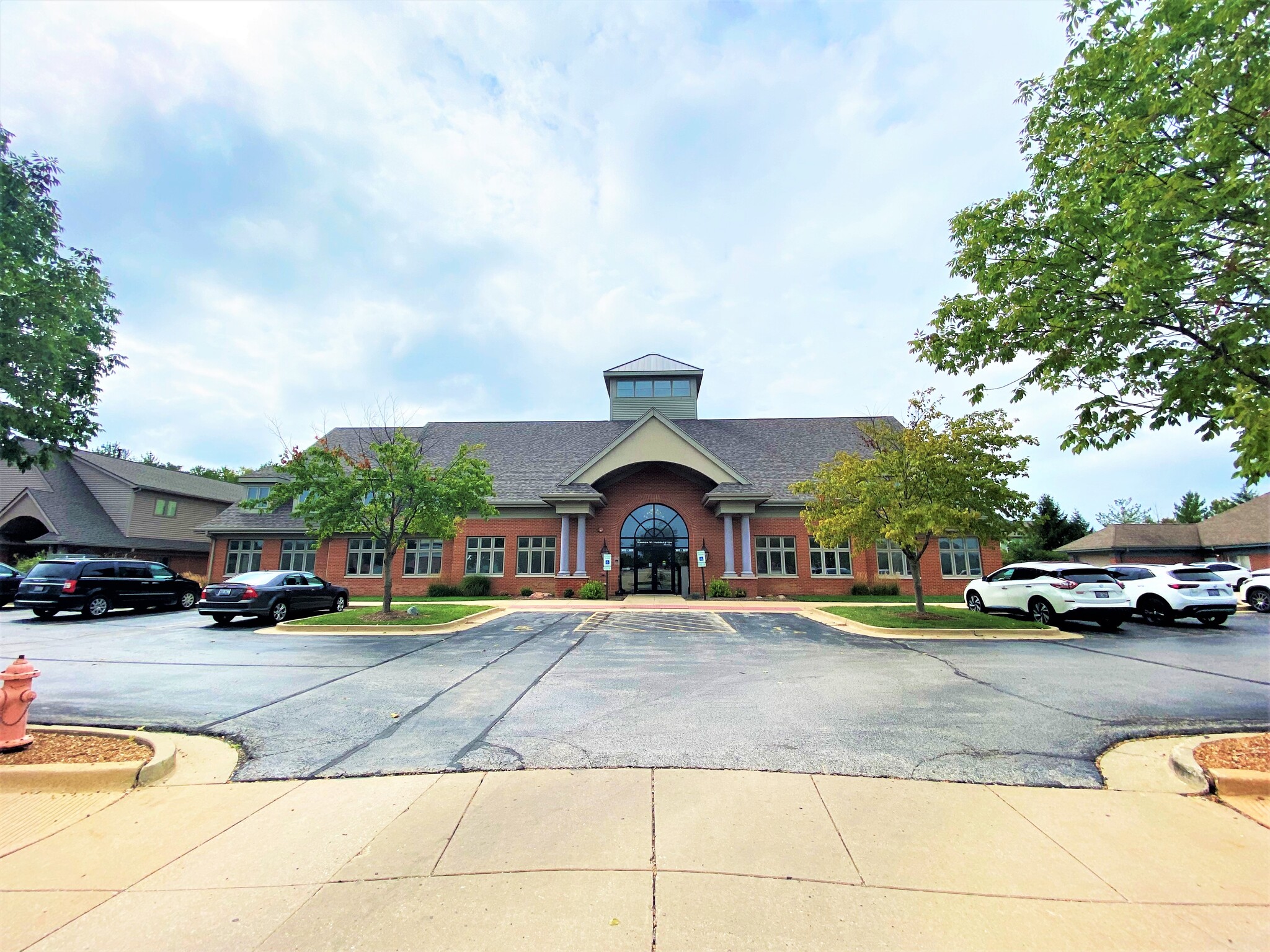 3011-3019 Village Office Pl, Champaign, IL for sale Primary Photo- Image 1 of 1