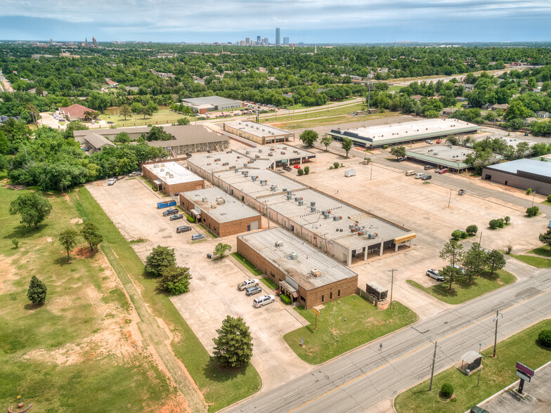 3160 N Portland Ave, Oklahoma City, OK for lease - Building Photo - Image 3 of 57