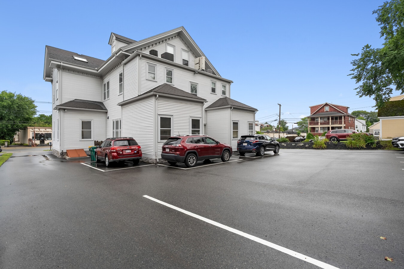 1074 Massachusetts Ave, Arlington, MA 02476 - Unit 1074 -  - Interior Photo - Image 2 of 29