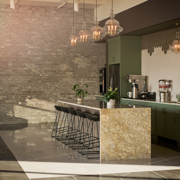 1600 Utica Ave S, Saint Louis Park, MN for lease - Building Photo - Image 2 of 25