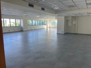 Office in Tàrrega, Lérida for lease Interior Photo- Image 2 of 13