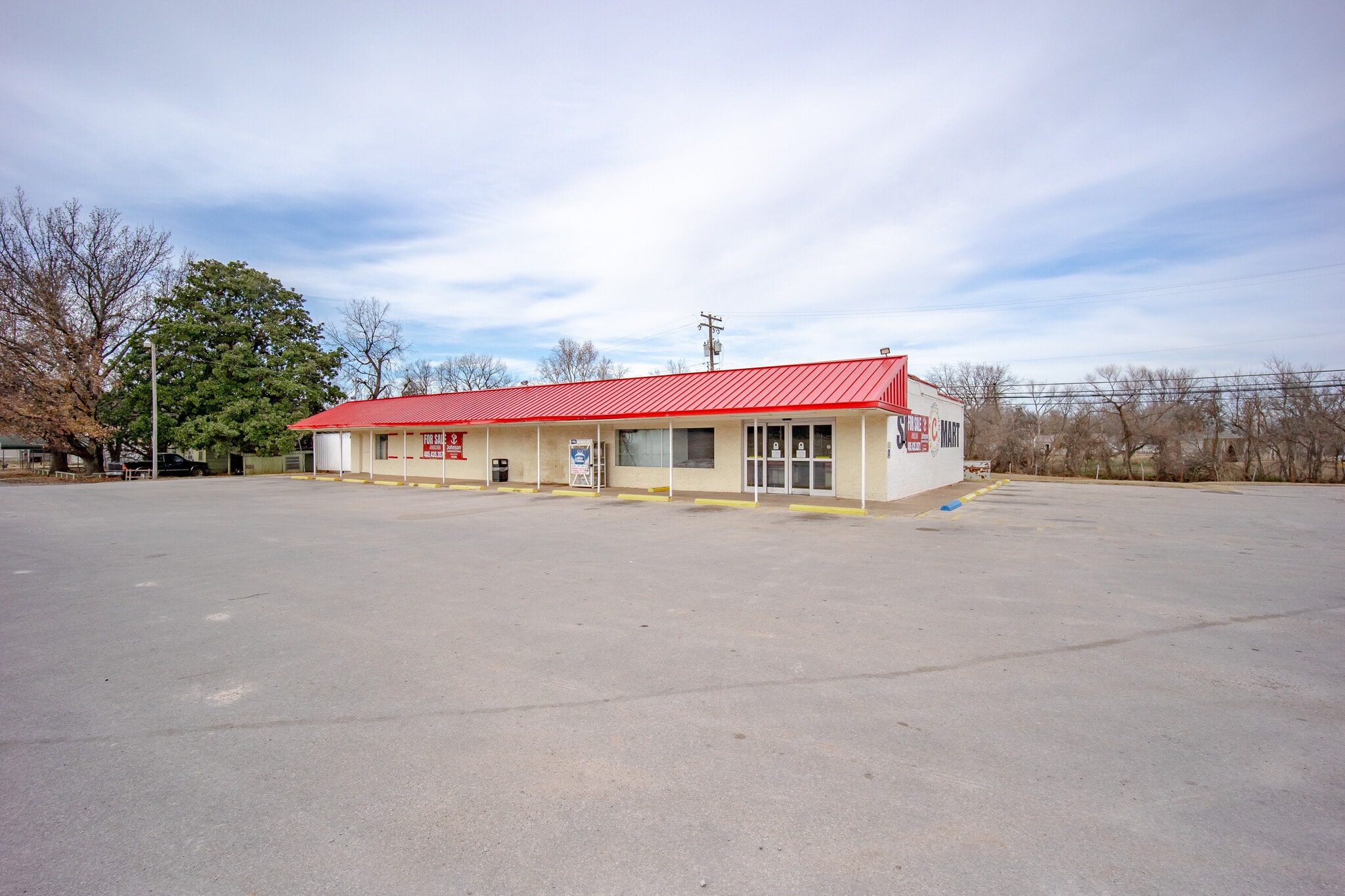 1012 6th St, Maysville, OK for sale Primary Photo- Image 1 of 44
