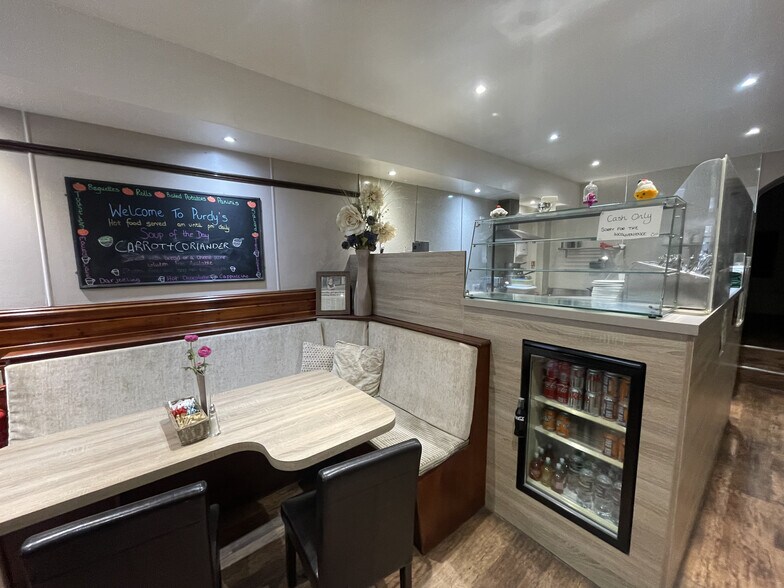 88 Castle St, Forfar for sale - Building Photo - Image 2 of 7