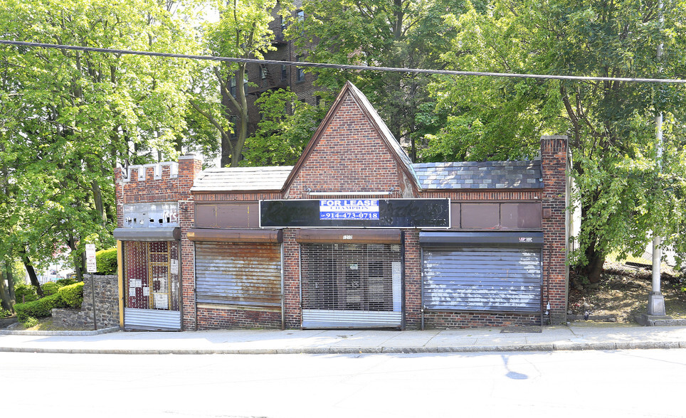 1210-1212 Yonkers Ave, Yonkers, NY for sale - Primary Photo - Image 1 of 1