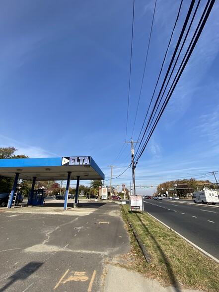 1118 US Highway 130, Robbinsville, NJ for sale - Primary Photo - Image 1 of 5